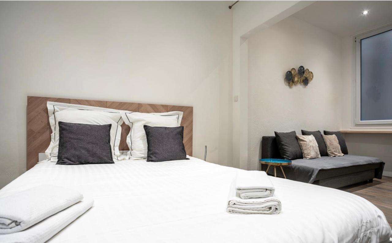 Aixsuites - Hyper Centre Cosy 26M2 - 1 Double Bed - 1 Sofa Aix-en-Provence Exterior photo